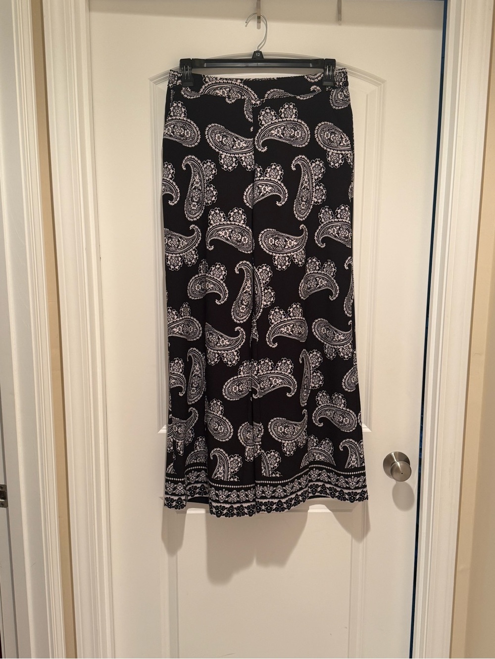 New York & Company Paisley Wide-Leg Palazzo Pants - Size Small - Picture 3 of 14